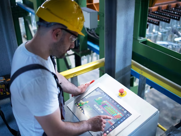 Controladores industriais, drives e o avanço da automação